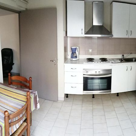 Résidence Les Plus Près Jonzac Extérieur photo