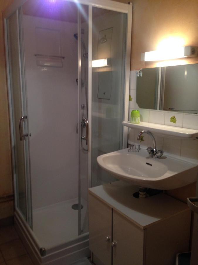Résidence Les Plus Près Jonzac Extérieur photo