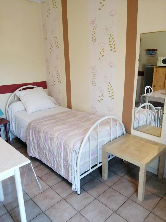Résidence Les Plus Près Jonzac Extérieur photo