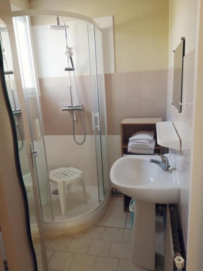 Résidence Les Plus Près Jonzac Extérieur photo