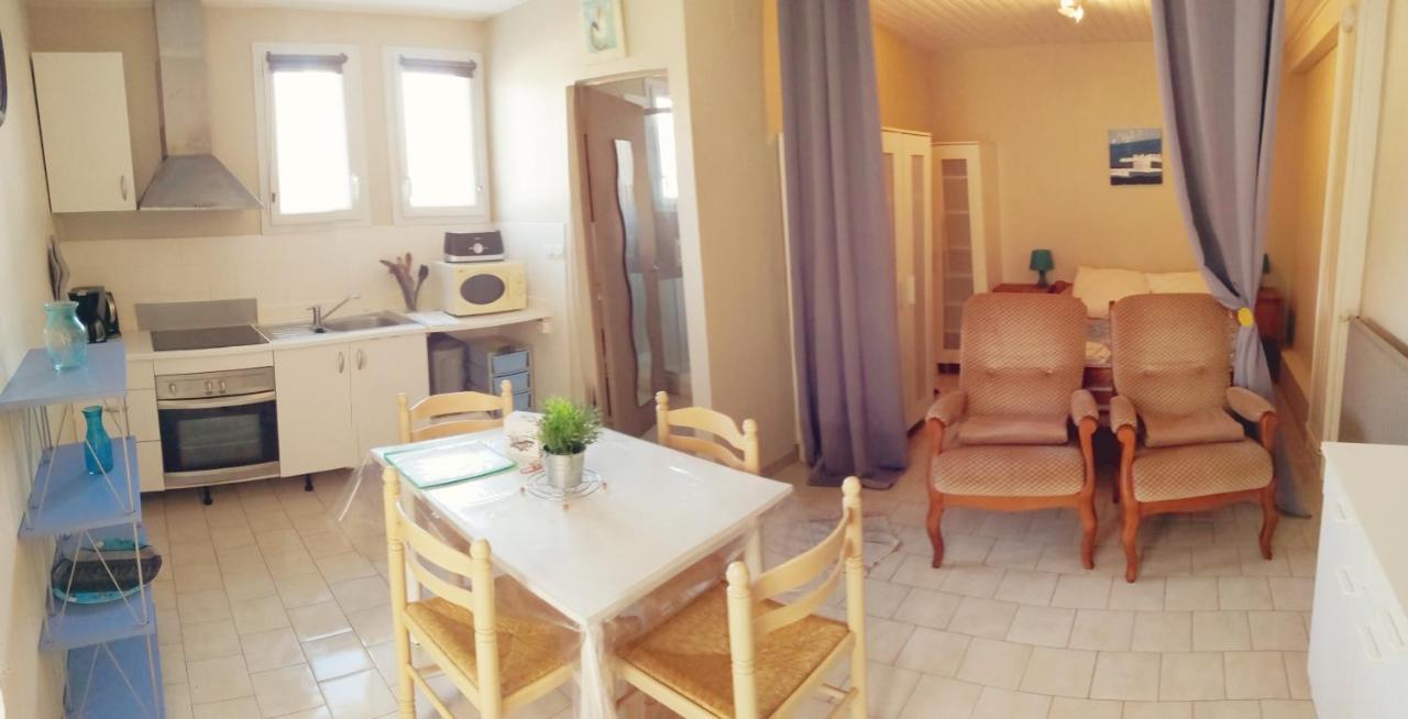 Résidence Les Plus Près Jonzac Extérieur photo
