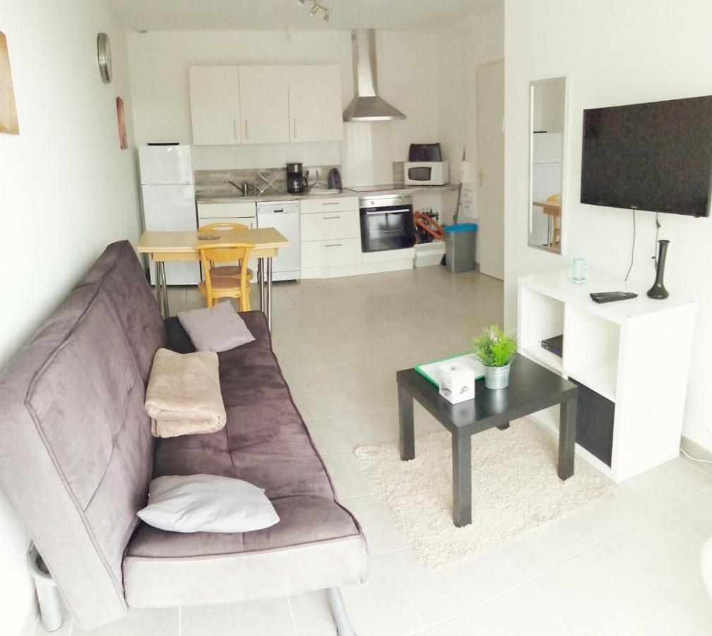 Résidence Les Plus Près Jonzac Extérieur photo